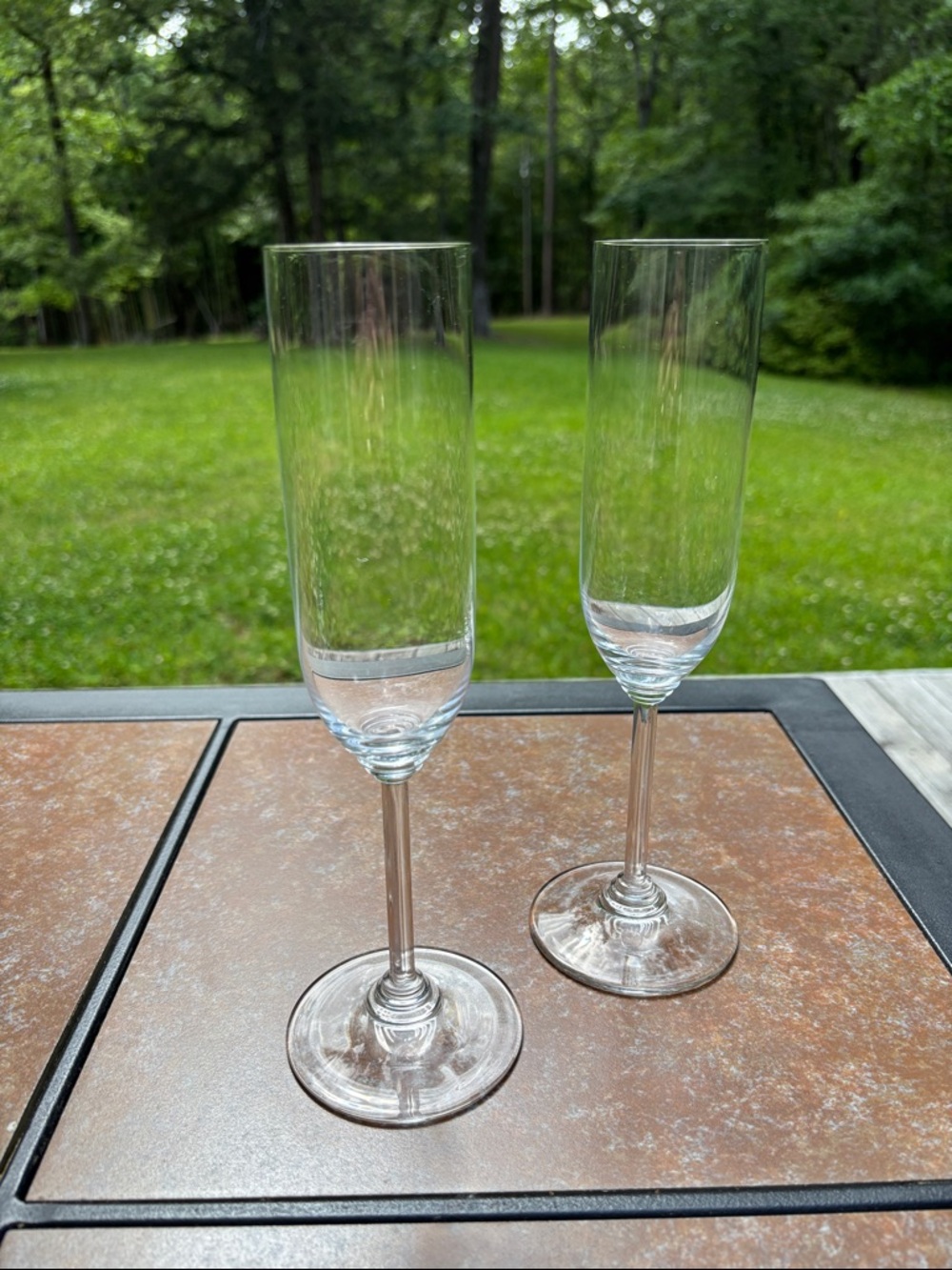 Riedel Crystal Champagne Flutes From The Wine Series....Set of 2 From 1999 - Picture 9 of 9